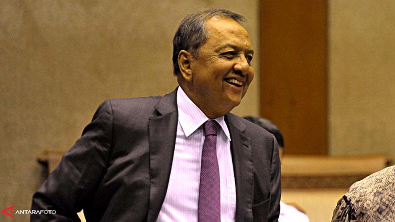 menteriperindustrian-mshidayat130311b.jp