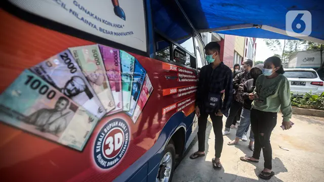 Antusiasme Warga Menukarkan Uang Rupiah Kertas Baru