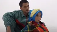 Rezky Aditya Pamer USG Bayi di Kandungan Citra Kirana, Bibirnya Jadi Sorotan