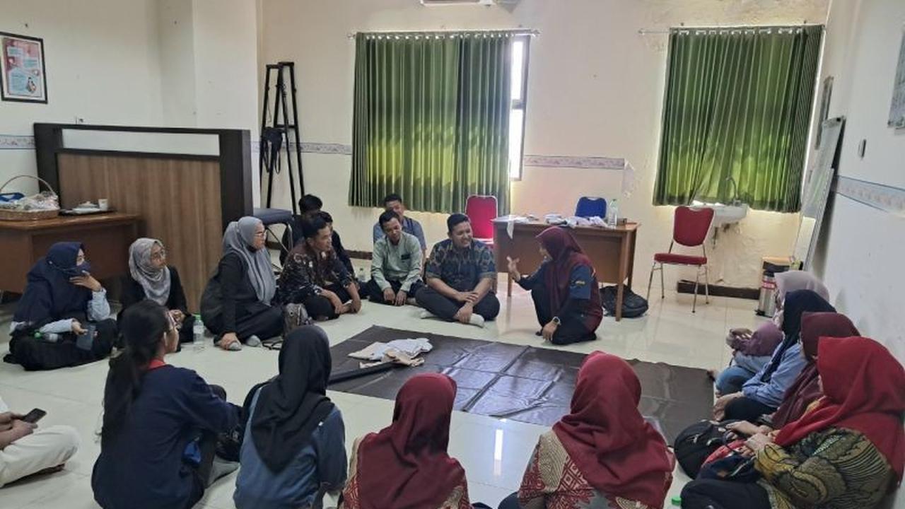 Tingkatkan Kesiapsiagaan Warga, PPNI Surabaya Gelar Pelatihan Bantuan Hidup Dasar (BHD)