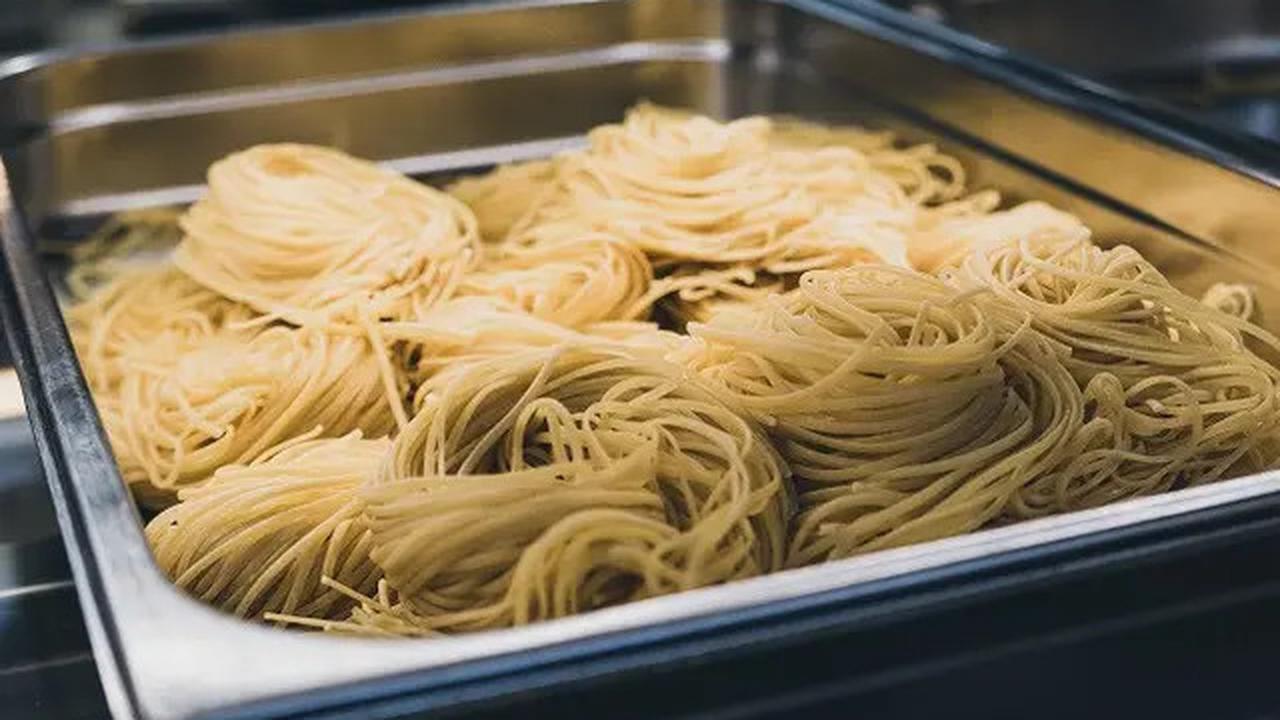 Rahasia Menyimpan Mie Basah Tanpa Kulkas Agar Tidak Cepat Basi