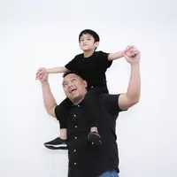 Ilustrasi anak dan ayah/copyright fimela