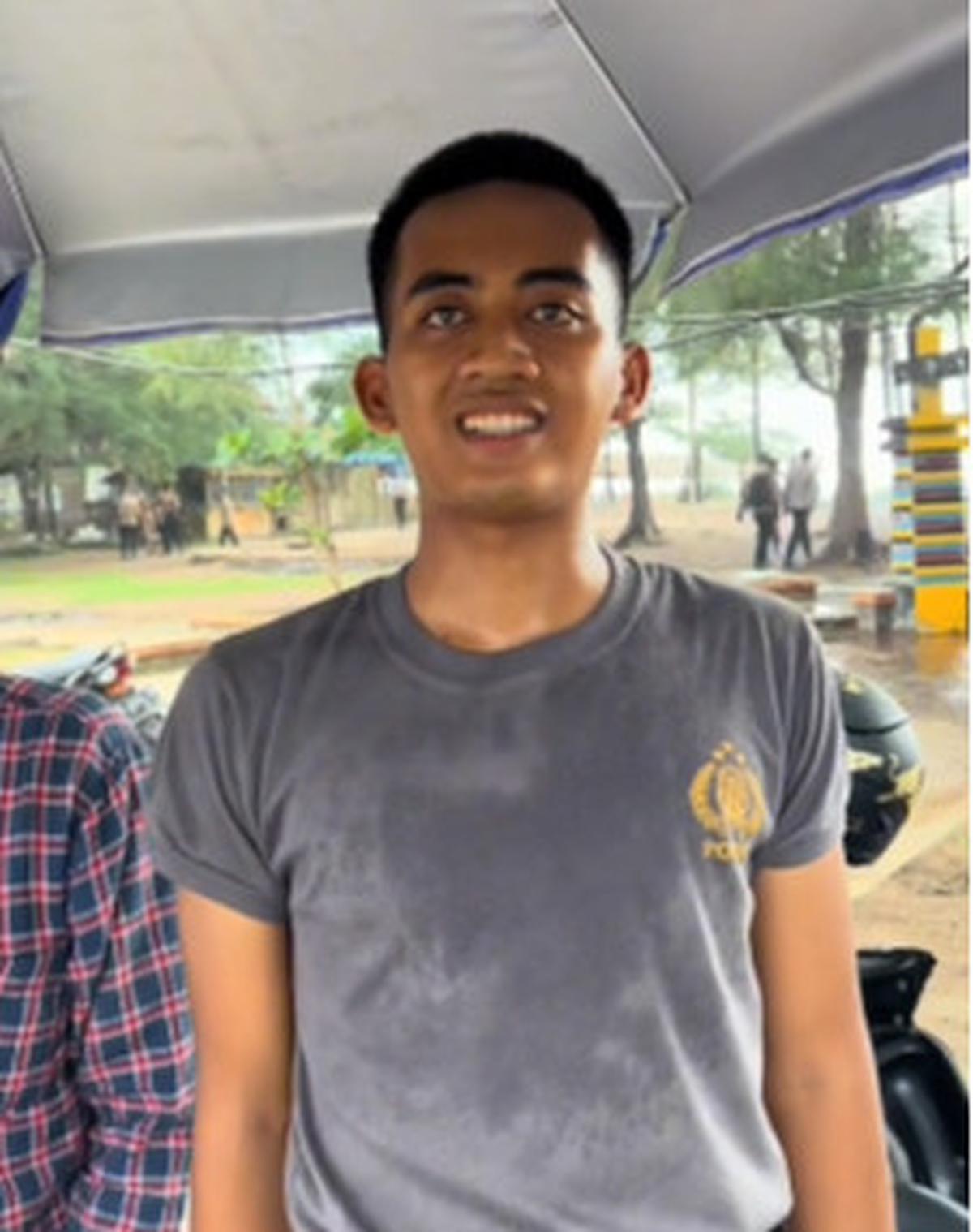 Perwira Ini Awalnya Tidak Percaya Anak Tukang Bakso Jadi Polisi,