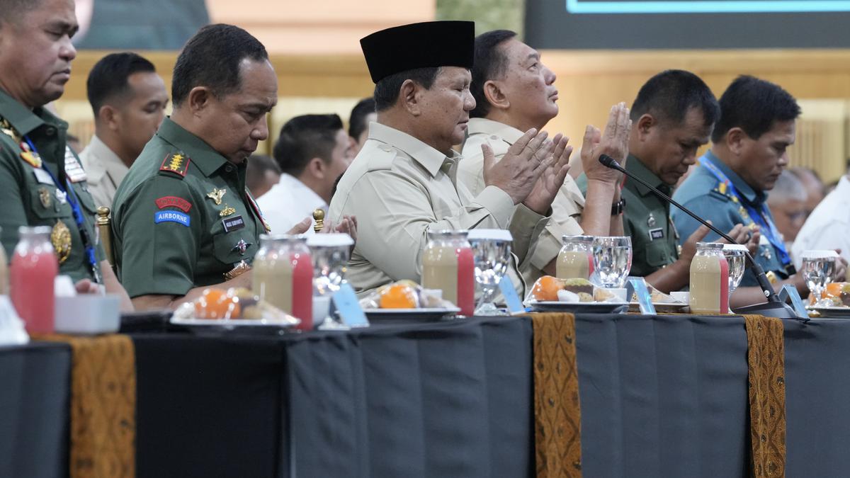 Beri Taklimat ke 1.500 Komandan TNI, Prabowo Minta Perkuat Sinergi dengan Pemerintah