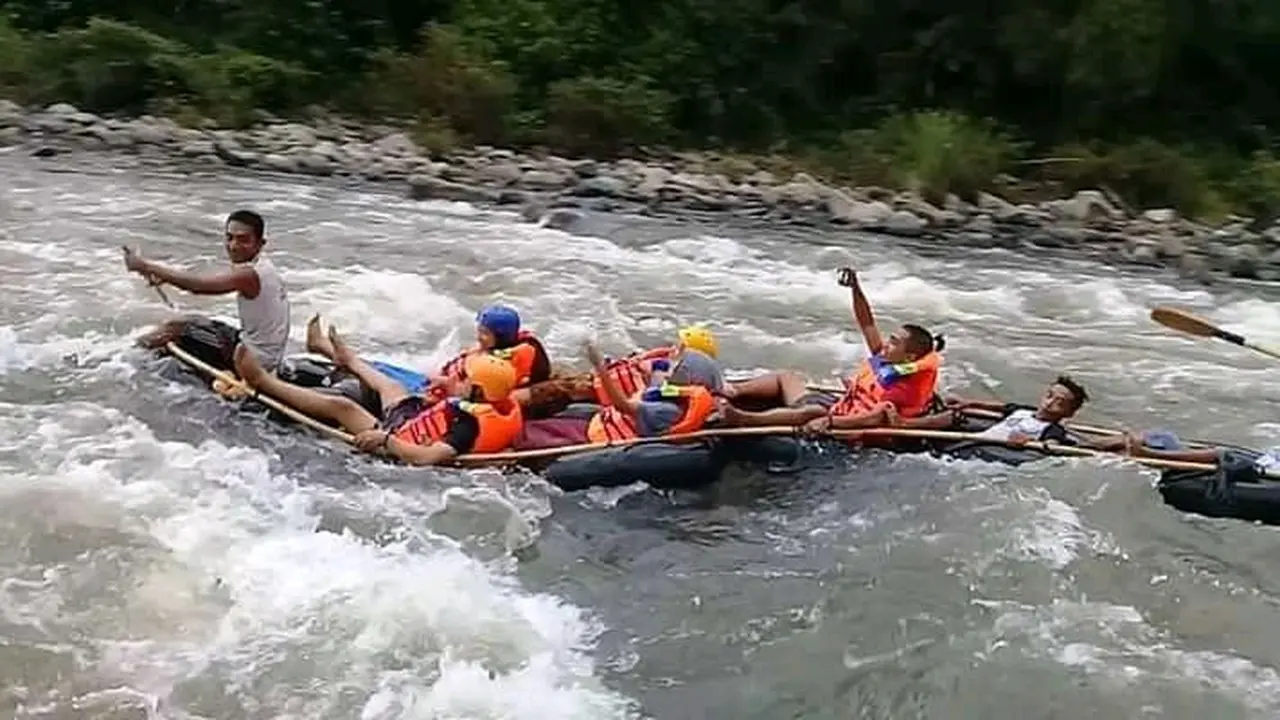 Arung Jeram Poduwoma Bonebol