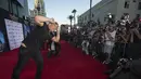 Aktor Vin Diesel berpose di red carpet acara premiere "Guardians Of The Galaxy" di  Hollywood, California, Selasa (22/7/14). (REUTERS/Mario Anzuoni)