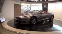 Diler unik tersebut digunakan untuk memamerkan Aston Martin Vanquish Roadster.