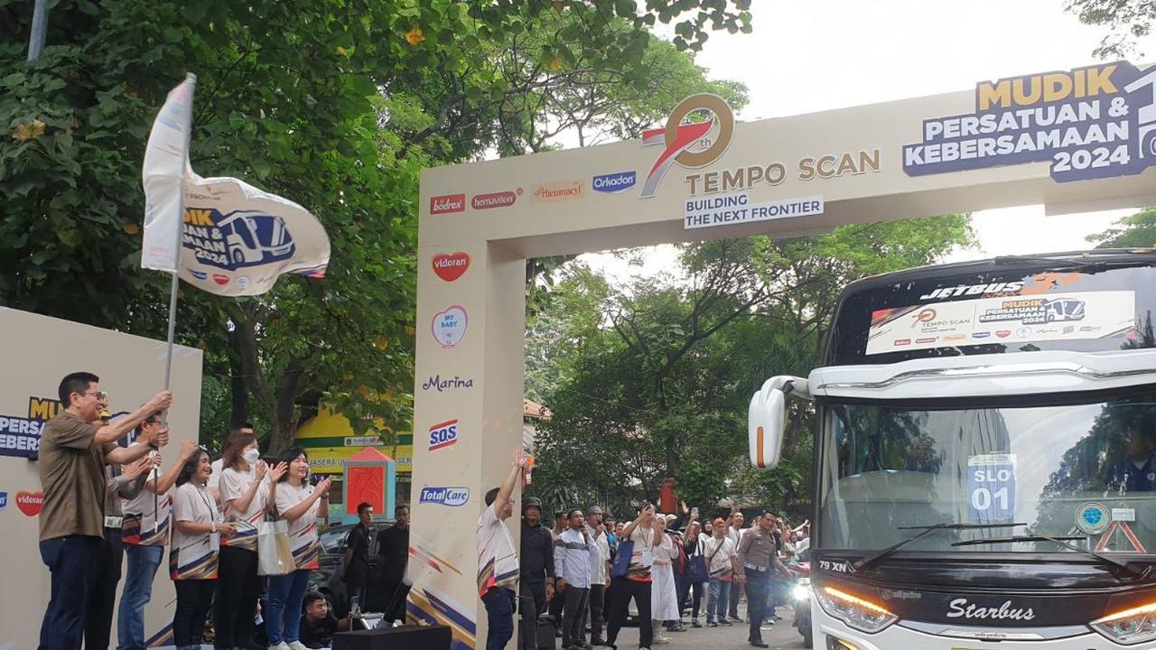 Seremoni Flag Off Pelepasan Rombongan Bus Pemudik