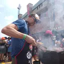 Pecahkan Rekor Dunia, Ribuan Warga Afrika Selatan Serbu Stadion Ikut Barbeku Massal