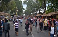 Hiruk pikuk pengunjung di Festival Malang Kembali 2012