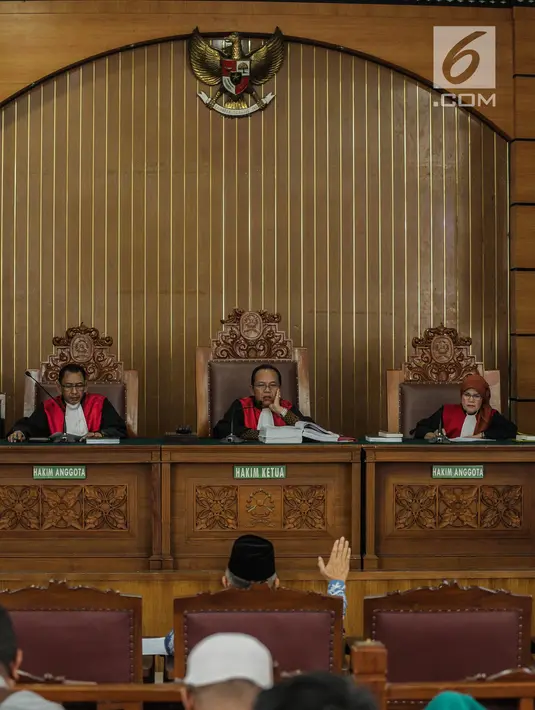Suasana dalam persidangan kasus berita bohong atau hoaks dengan terdakwa Ratna Sarumpaet di Pengadilan Negeri Jakarta Selatan, Kamis (4/4). Sidang kali ini beragendakan pemeriksaan saksi. (Liputan6.com/Faizal Fanani)