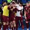 Pemain depan Roma asal Argentina #18 Matias Soule merayakan gol pertamanya bersama rekan satu timnya selama pertandingan Seri A Italia antara Lazio dan Roma di Stadion Olimpiade di Roma pada 13 April 2025. (Tiziana FABI/AFP)