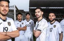 Denny Landzaat Puji Jersey Putih Baru Timnas Indonesia: Mewah Mirip Real Madrid
