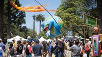 Santa Barbara Earth Day Festival. (sumber: google.com)