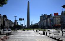 FOTO: Suasana Buenos Aires Bak Kota Mati, Lumpuh Total Imbas Aksi Mogok Massal Ribuan Pekerja