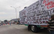 Ramai-Ramai Sopir Truk Menjerit Dibuat Aturan ODOL: Denda Tak Sebanding dengan Penghasilan