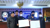 Wali Kota Tangerang Arief R Wismansyah bersama DPRD Kota Tangerang mengesahkan APBD 2023 sebesar Rp5,1 triliun. (Foto: Istimewa)