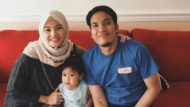 [Bintang] Desta dan Natasha Rizky