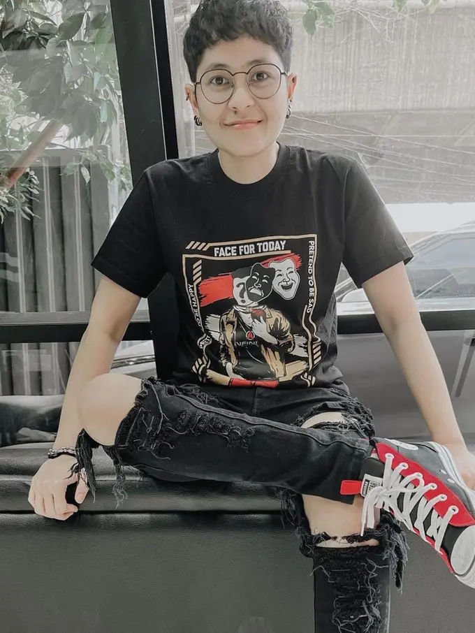 Mitha The Virgin Potong Rambut Gimbal, Penampilan Barunya Jadi Sorotan