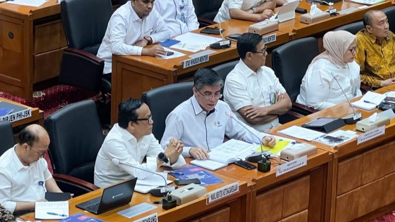 Menaker Berharap Pesangon dan THR Karyawan Sritex Cair Sebelum Lebaran