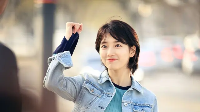 [Bintang] While You Were Sleeping