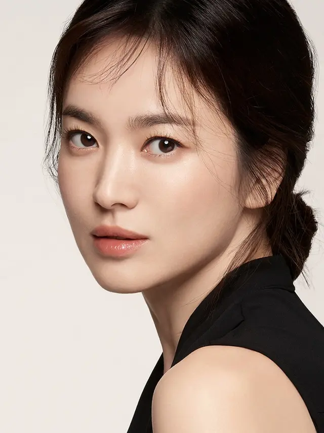 Perawatan Kulit Agar terlihat Glass Skin Seperti Song Hye Kyo