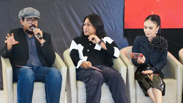 Album Kompilasi Love & Romance