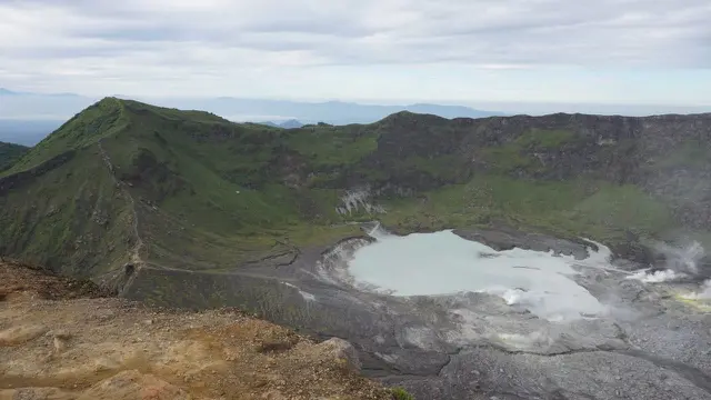 Bukit Kaba di Bengkulu