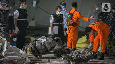 Sepekan Operasi Pencarian Korban dan Puing Sriwijaya Air SJ 182