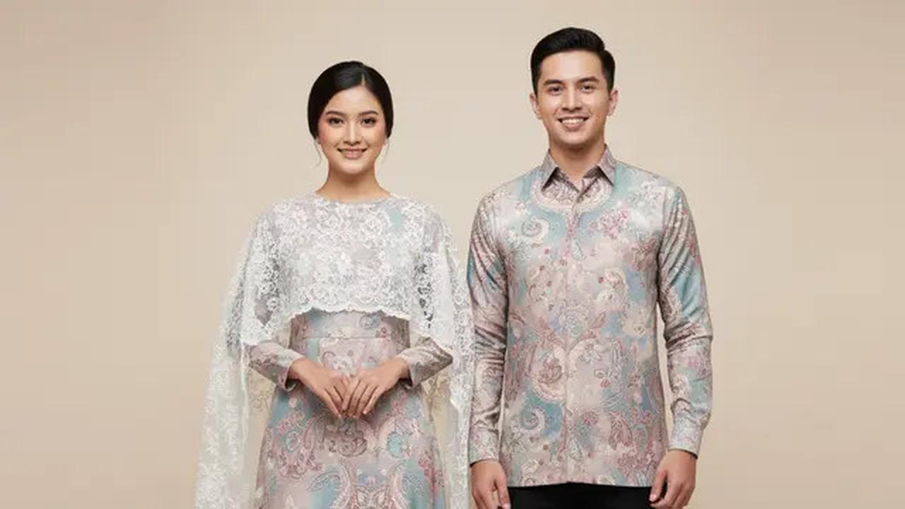 7 Model Gamis Batik Couple Brokat Elegan Keluarga Besar, Tampil Serasi dan Mewah