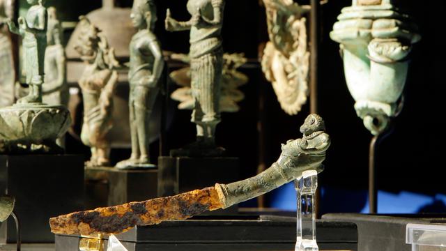 Artefak Adalah Peninggalan Benda-benda Bersejarah, Ketahui Jenis dan Contohnya