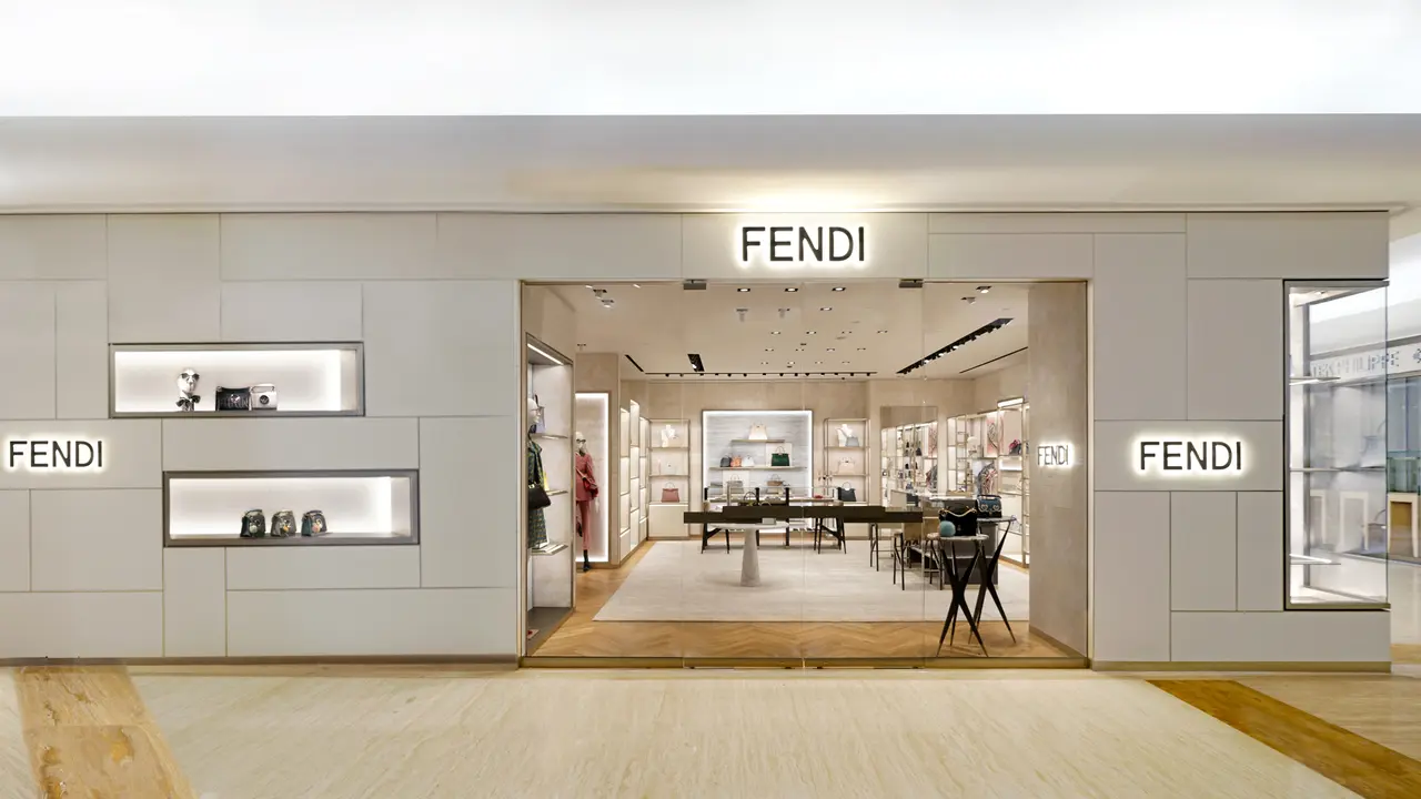 Roma menjadi inspirasi butik Fendi terbaru