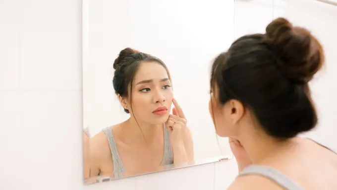 Mengetahui Penyebab Jerawat Berdasarkan Letaknya di Wajah, Kira-Kira Kenapa Ya?