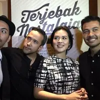 Main film pertama kali dan nonstop syuting selama di Newyork, ternyata tubuh Raisa tidak bisa menahan rasa letih. Ia sakit sepanjang hari saat proses syuting film ‘Terjebak Nostalgia’.