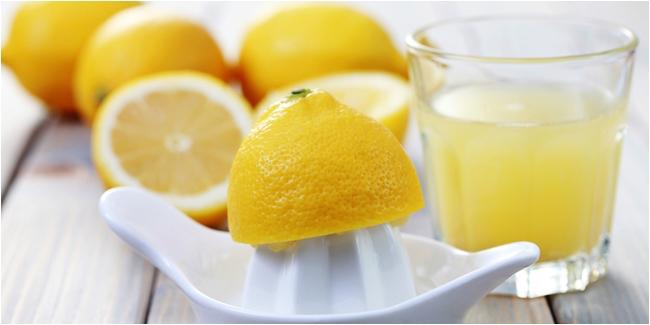 Lemon/ copyright by Shutterstock.com