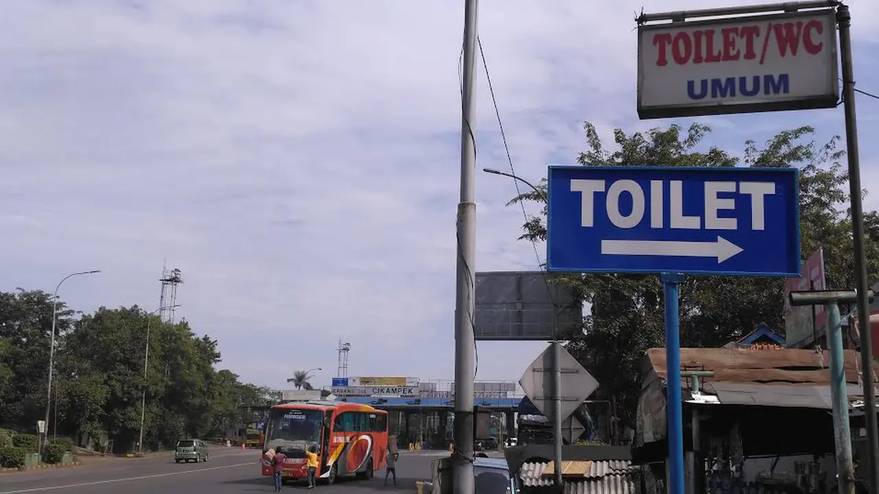 Toilet Sepi di Cikampek