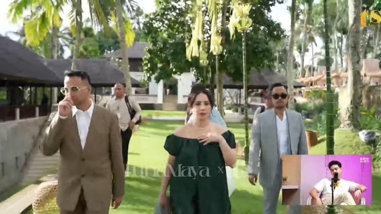Potret Cantik Nagita Slavina Hadiri Akad Nikah Luna Maya, Pakai Dress Sabrina Hijau Emerald yang Super Elegan
