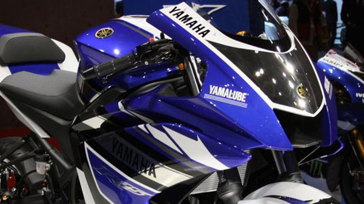 harga yamaha r25 v2