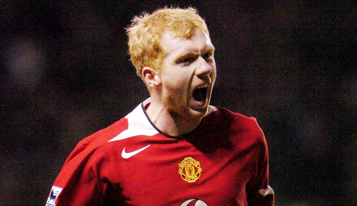 4. Paul Scholes - Pemain yang berposisi sebagai gelandang ini pernah pamit dari Manchester United pada pengujung musim 2010-2011. Namun tidak bertahan sampai setahun, pada Januari 2012, Scholes kembali memperkuat lini tengah Setan Merah. (AFP/Paul Barker)