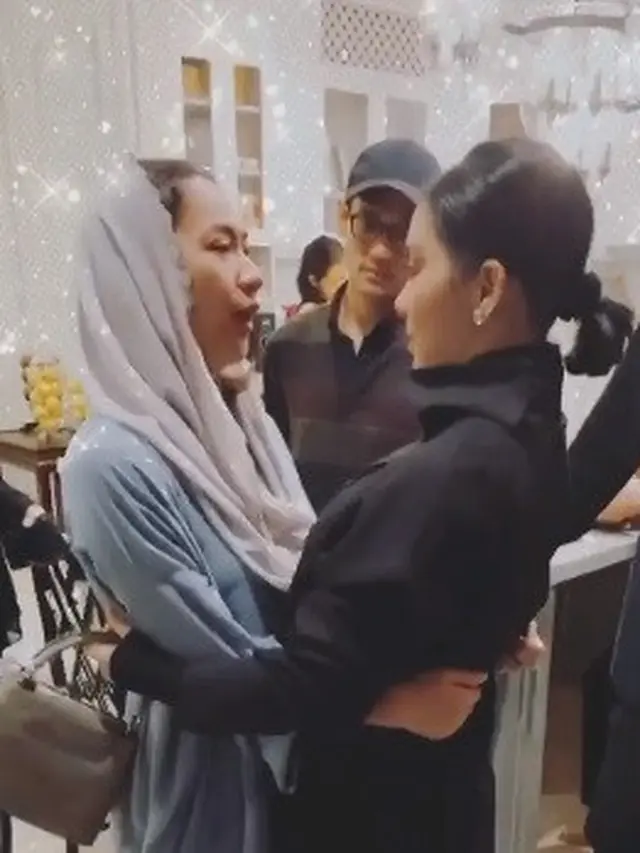 Potret Suasana Tahlilan Hari Kedua Ashraf Sinclair
