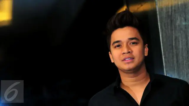 Lepas dari Syahnaz, Billy Syahputra Kenalkan Pacar Baru