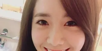 Im YoonA, salah satu anggota personil girlband asal Korea Selatan, Girls Generation (SNSD). Yoona adalah member SNSD yang gemar memasak. (instagram/Bintang.com)