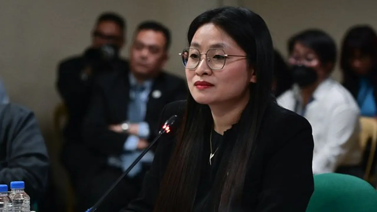 Alice Leal Guo, Wali Kota Bamban di Provinsi Tarlac, menghadiri sidang Senat di Metro Manila, Filipina 7 Mei 2024. (Handout Sen. Risa Hontiveros)