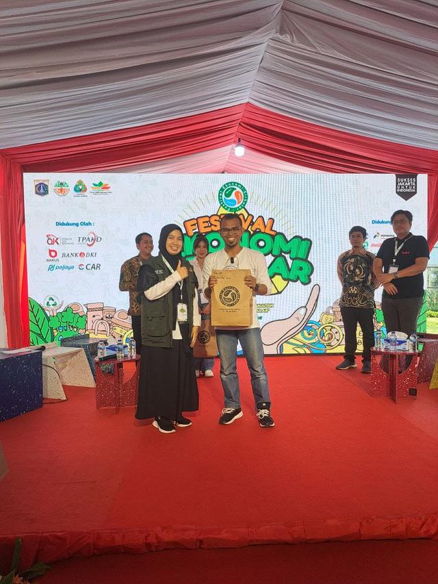 Komunitas GUA Gaungkan Gaya Hidup Reuse di Festival Ekonomi Sirkular 2024