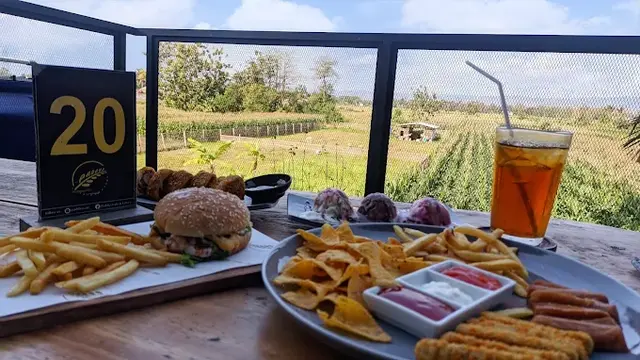 Paddys Cafe & Eatery