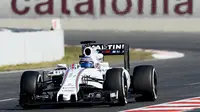 Pebalap Williams Martini Racing,  Valtteri Bottas  mencatat waktu tercepat yaitu 1m23,261s pada sesi kedua tes pramusim di Sirkuit Catalunya, Barcelona, Rabu (2/3/2016). Malam WIB. (AFP/Josep Lago)