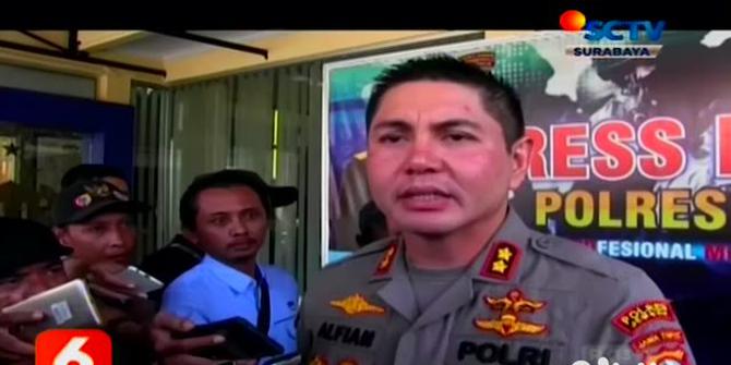VIDEO: Polisi Sita Uang Palsu Rp 16 Juta dari 2 Residivis Pengedar di Jember