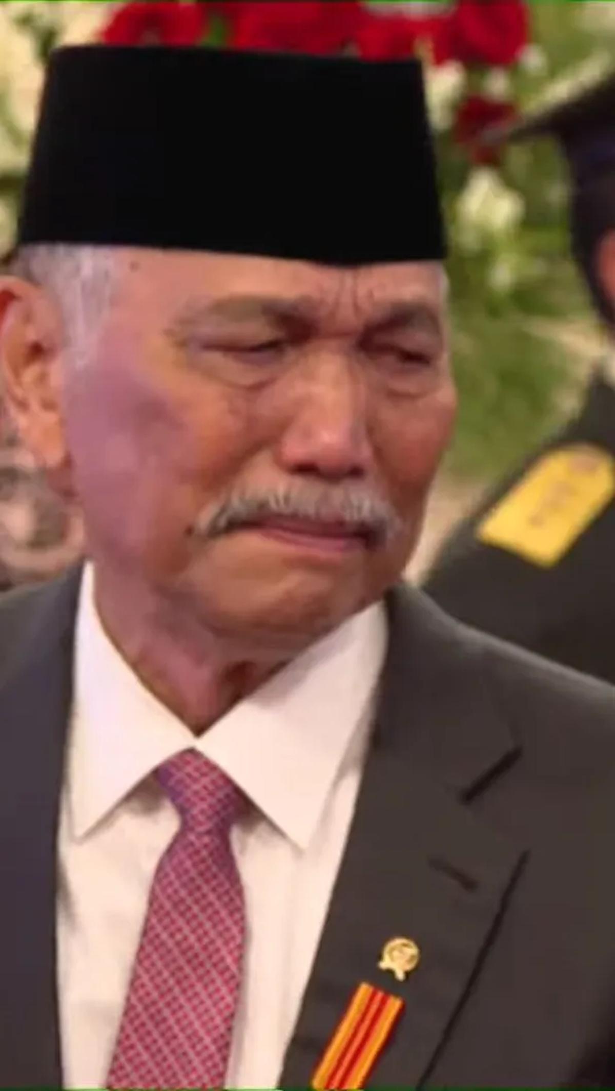 Maruli mengatakan, ia menerima informasi pada Selasa (28/11) kemarin bahwa Luhut sudah antusias hadir di pelantikannya.<br>