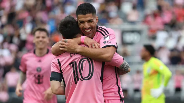 Foto: Duet Tajam Messi dan Suarez saat Inter Miami Pesta 5 Gol Tanpa Balas ke Gawang Orlando City