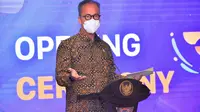 Menteri Perindustrian Agus Gumiwang Kartasasmita memberikan sambutan pada Pembukaan GAIKINDO Indonesia International Motor Show (GIIAS) seri kedua di Surabaya, (Dok Kemenperin)